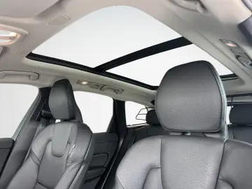 XC60 B5 D AWD Momentum Pro Geartronic