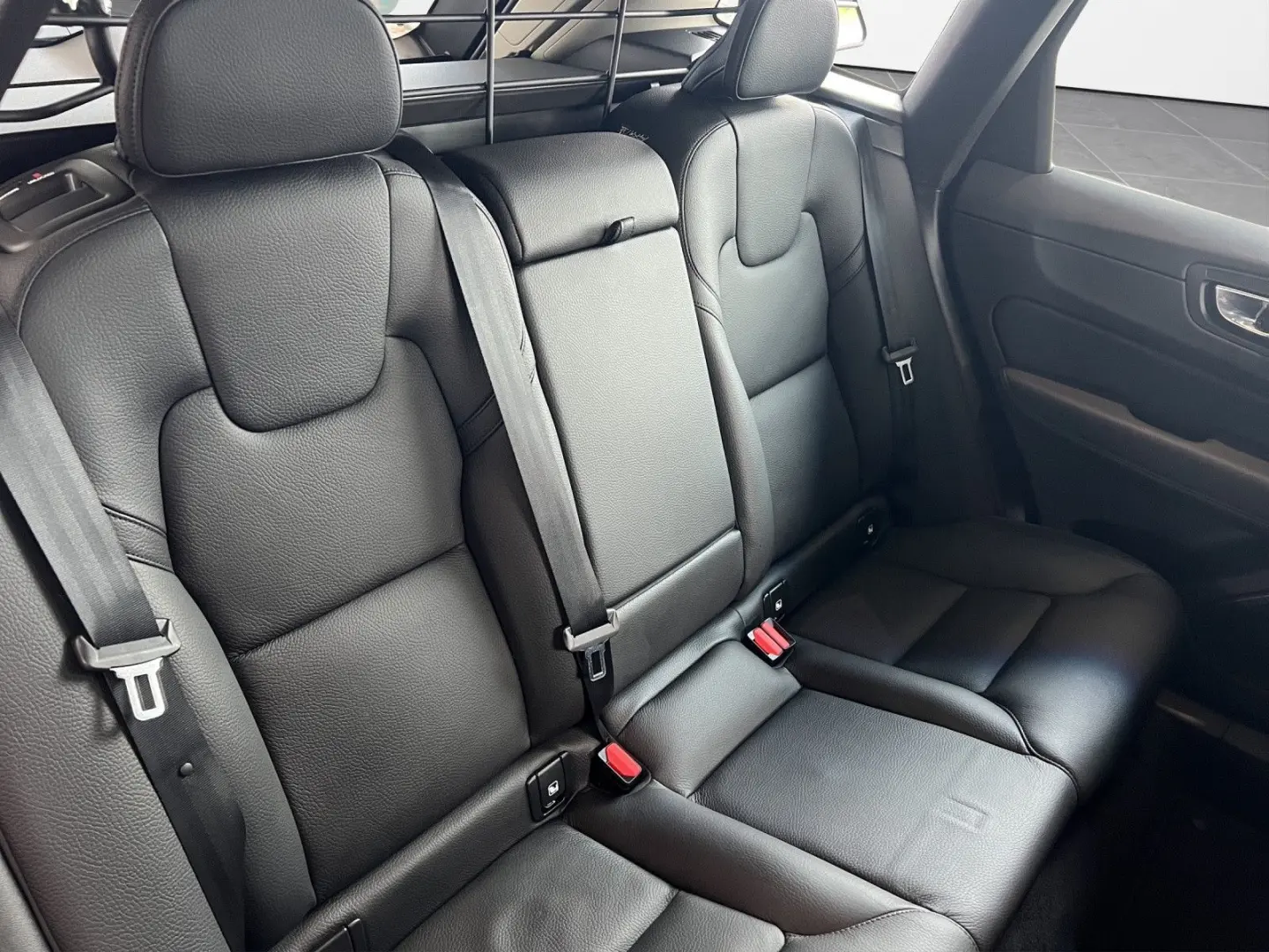 XC60 B5 D AWD Momentum Pro Geartronic