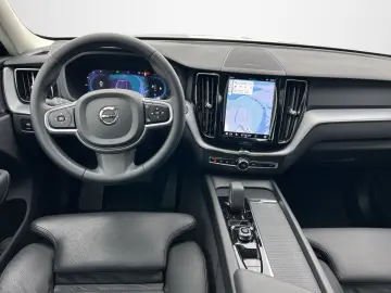 XC60 B5 D AWD Momentum Pro Geartronic