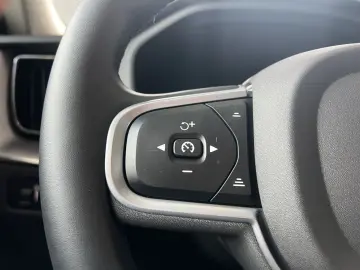 XC60 B5 D AWD Momentum Pro Geartronic