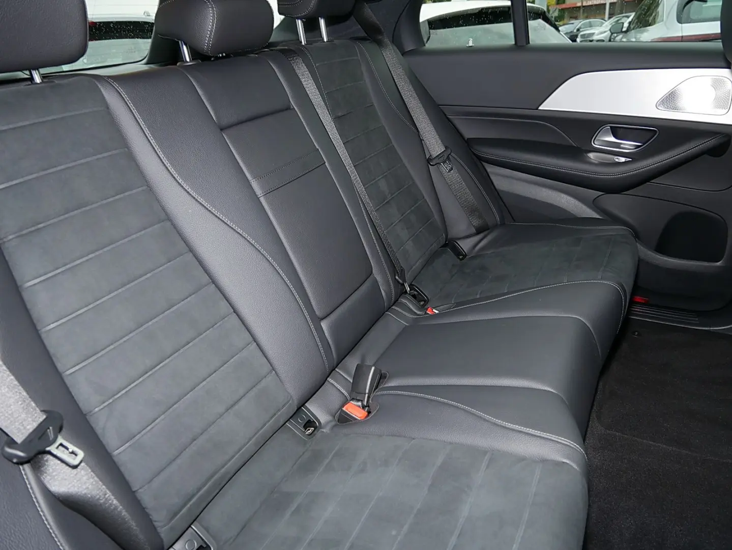 GLE 450 d 4M AMG+DISTRONIC+STANDH.+AIRMATIC+AHK+