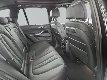 X5 xDrive50e *M Sportpaket*H&K*AHK*Pano*DAB*Park