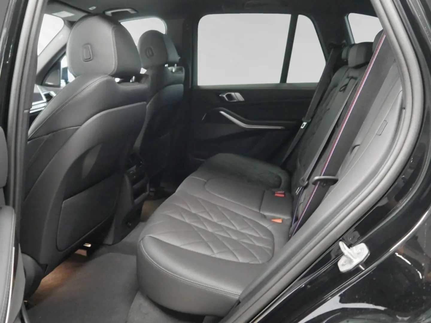 X5 xDrive30d M Sport Pro|AHK|22