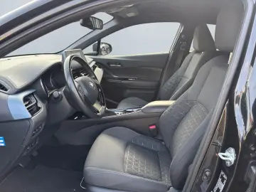C-HR 2.0 Hybrid Team D *LED*ACC*CarPlay*CAM*SHZ*