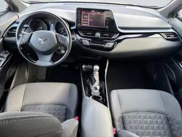 C-HR 2.0 Hybrid Team D *LED*ACC*CarPlay*CAM*SHZ*