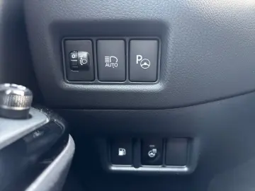 C-HR 2.0 Hybrid Team D *LED*ACC*CarPlay*CAM*SHZ*