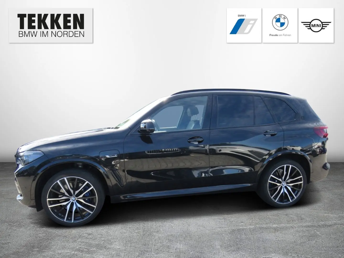 X5 XDRIVE45E M-Sport Pano AHK HuD Laser Luftfede