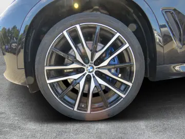 X5 XDRIVE45E M-Sport Pano AHK HuD Laser Luftfede