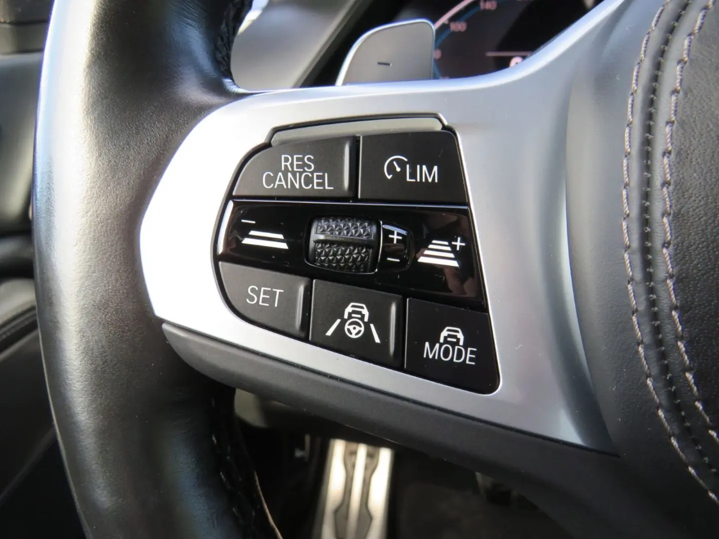 X5 XDRIVE45E M-Sport Pano AHK HuD Laser Luftfede