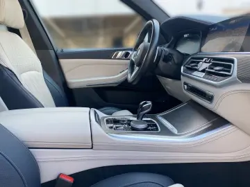 X5 xDrive45e M Sport AHK DA Prof PA+ HUD Sitzbel