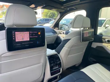 X5 xDrive45e M Sport AHK DA Prof PA+ HUD Sitzbel