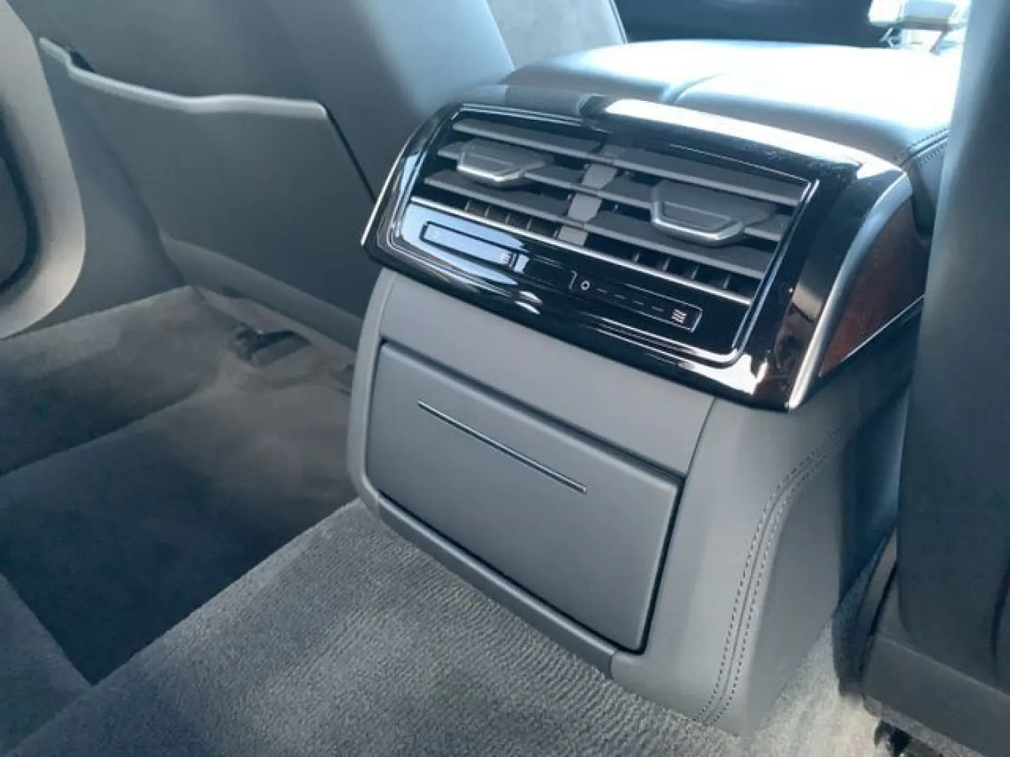 A8 60 TFSI e qu HDMatrix/Pano/HuD/B&O/Assist/20'