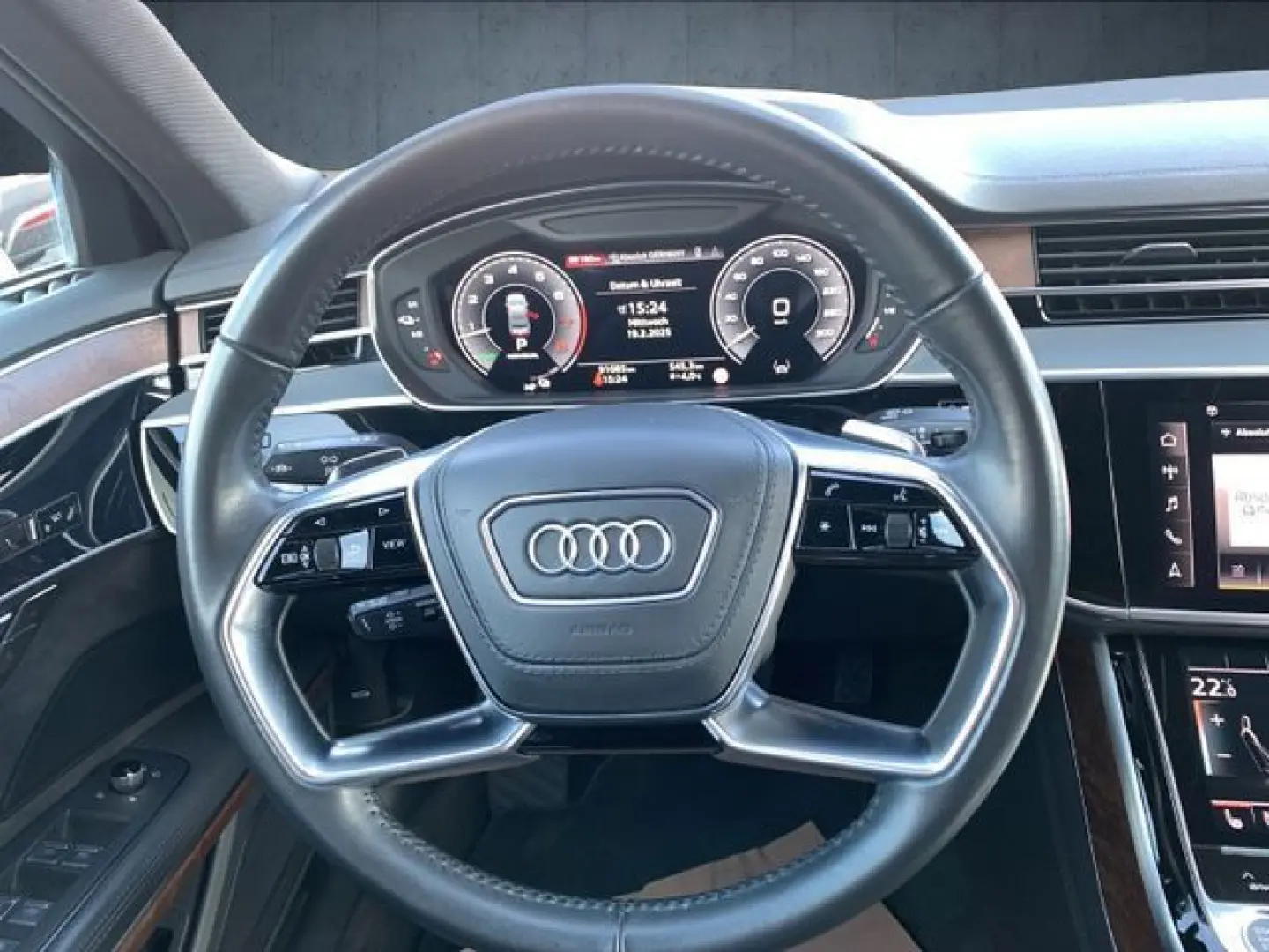 A8 60 TFSI e qu HDMatrix/Pano/HuD/B&O/Assist/20'