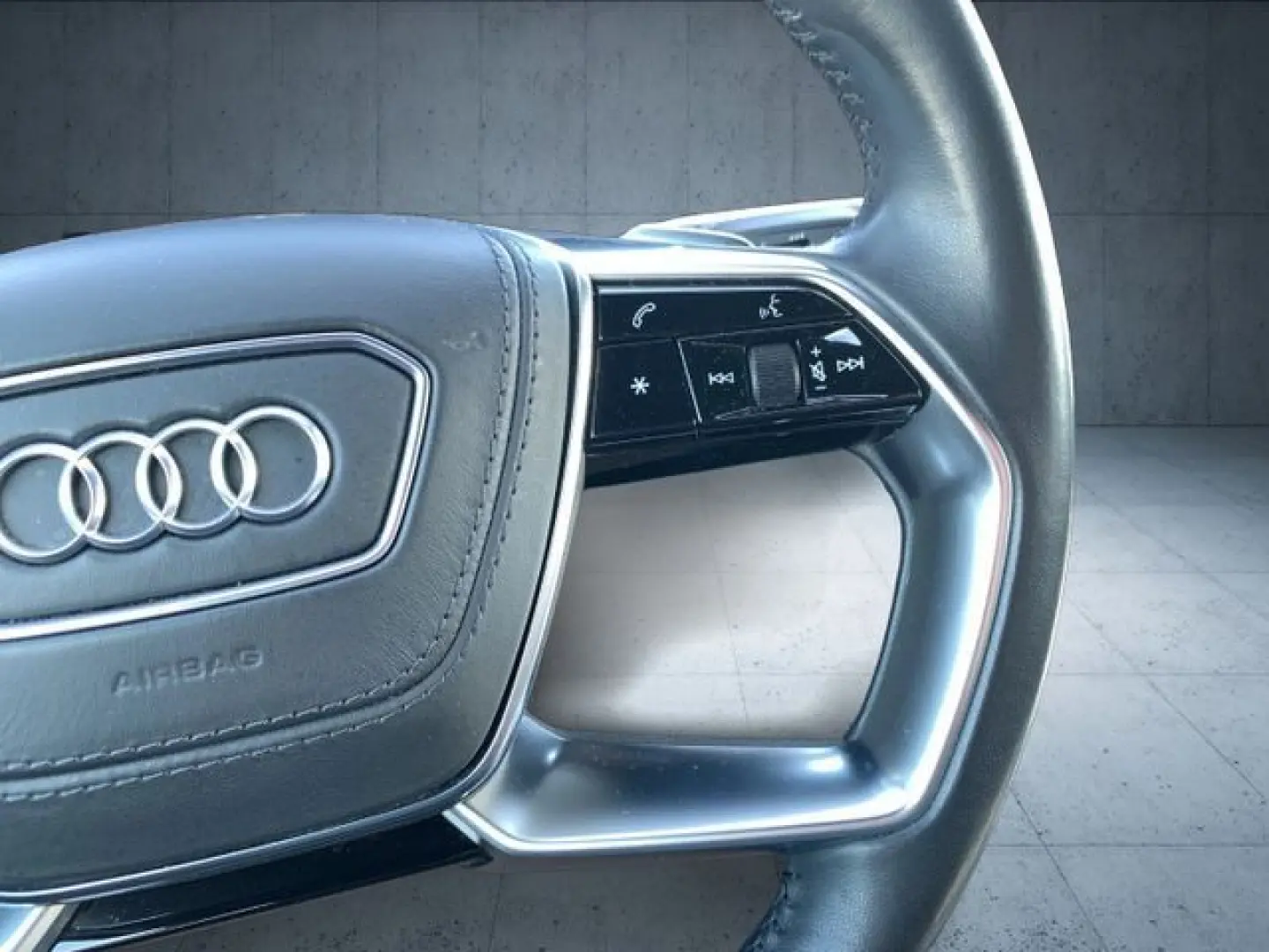 A8 60 TFSI e qu HDMatrix/Pano/HuD/B&O/Assist/20'