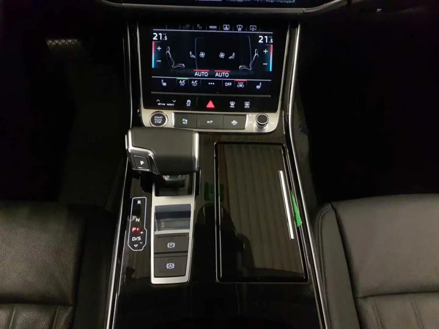 A8 L 60 TFSI e quattro tiptronic