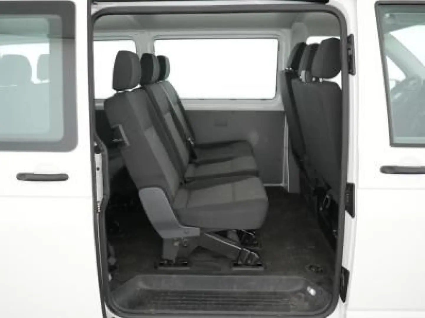 T6 Transporter Kombi 6.1 LR lang ABTe DSG 9Sitze