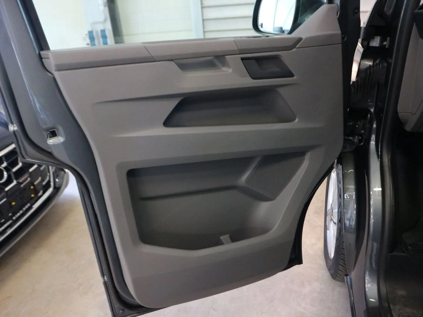 T6.1 Caravelle ABTe Comfort LR DSG 9-Sitzer Kam