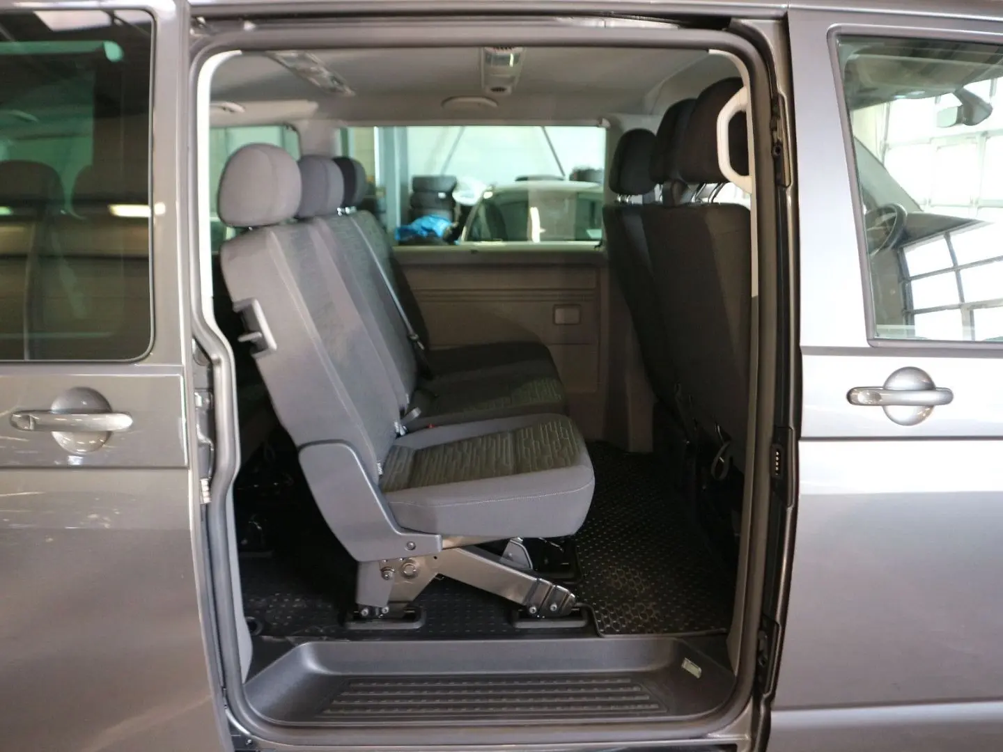 T6.1 Caravelle ABTe Comfort LR DSG 9-Sitzer Kam