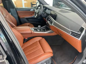 X7 xDrive40d HK 6-Sitz KomfSi SKY AHK 22
