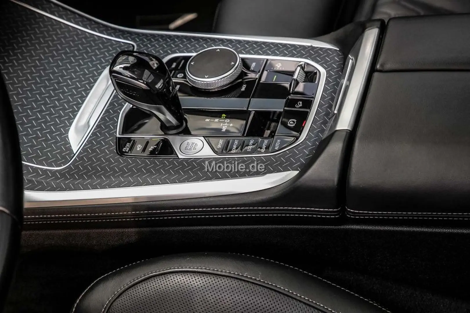 X7 xDrive40d M Sportpaket HUD AHK B&W Laser 22