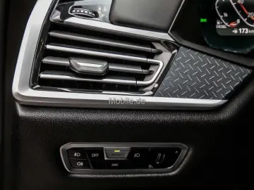 X7 xDrive40d M Sportpaket HUD AHK B&W Laser 22