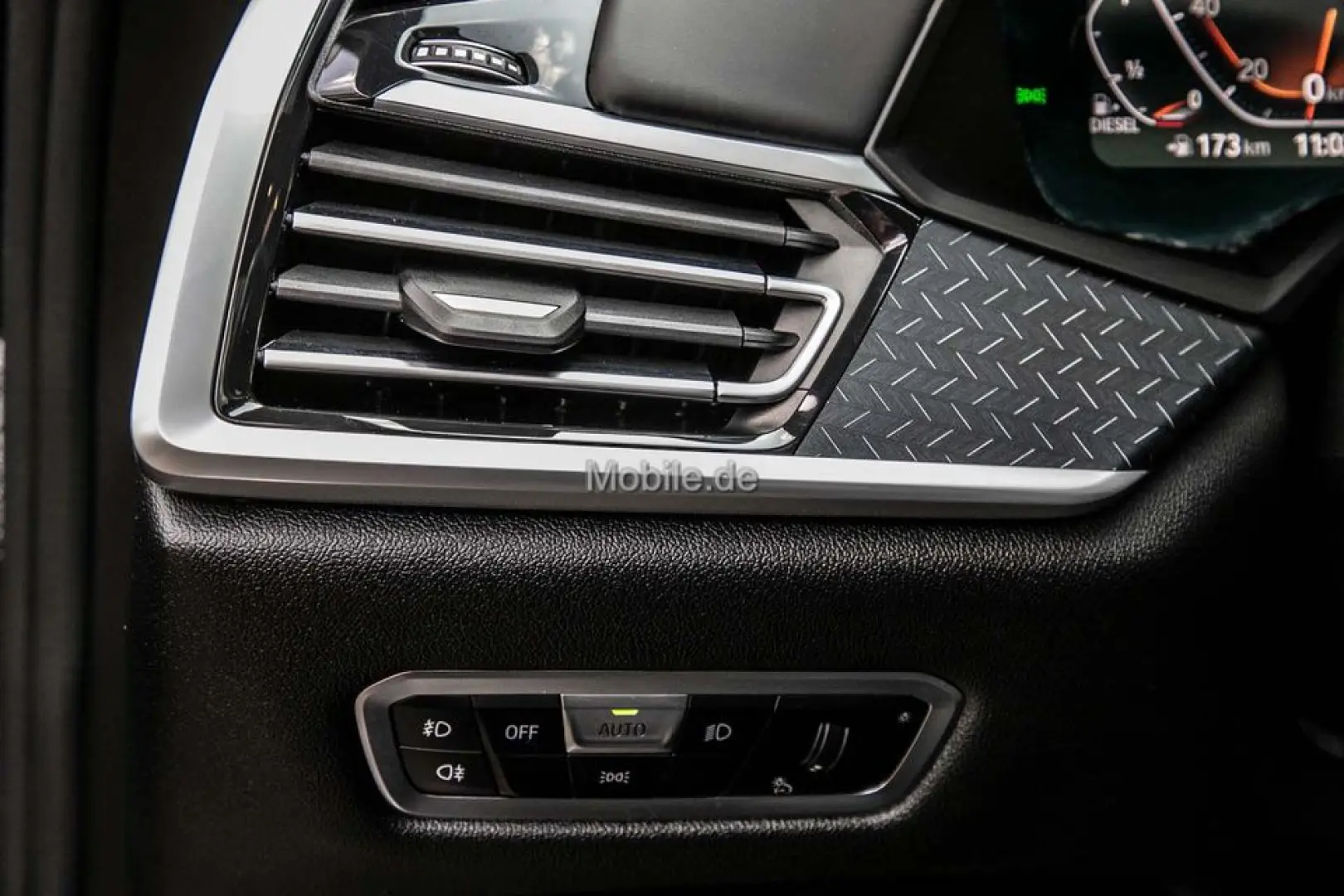 X7 xDrive40d M Sportpaket HUD AHK B&W Laser 22