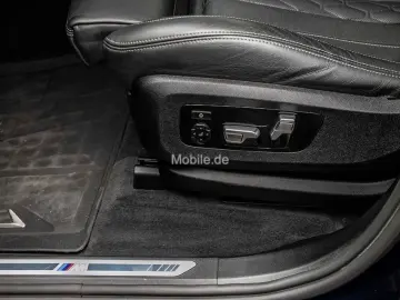X7 xDrive40d M Sportpaket HUD AHK B&W Laser 22