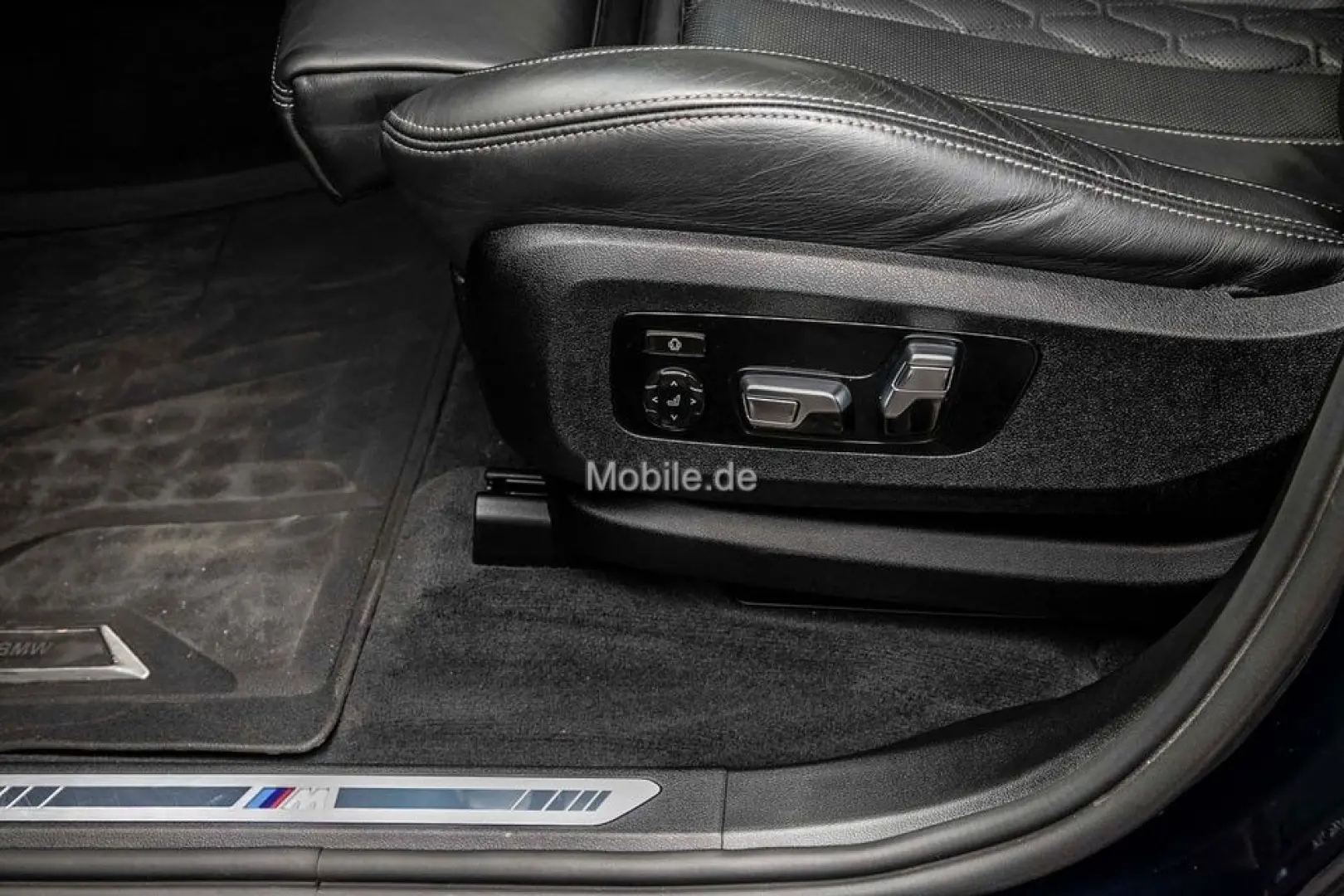 X7 xDrive40d M Sportpaket HUD AHK B&W Laser 22