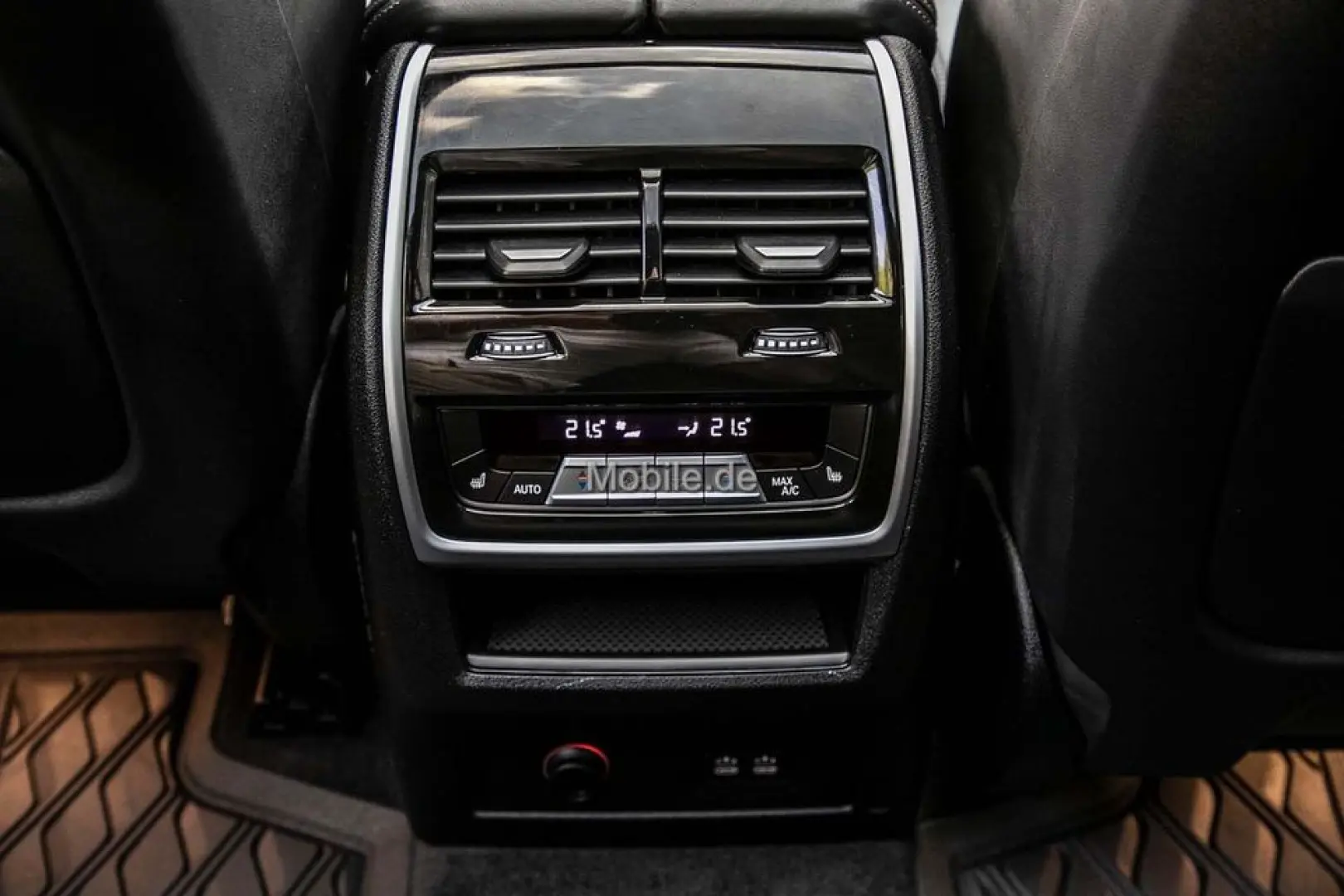 X7 xDrive40d M Sportpaket HUD AHK B&W Laser 22