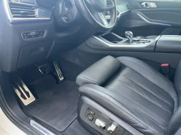 X7 40d M Sport/HUD/StandHZG/AHK/Panoramadach/Nav