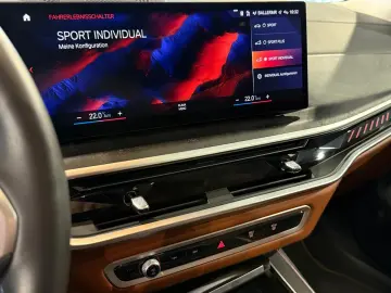 X7 M60 i *Pano-Sky*StHzg*Massage*SitzKlima