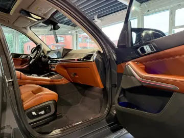 X7 M60 i *Pano-Sky*StHzg*Massage*SitzKlima