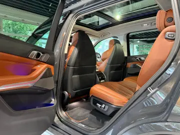 X7 M60 i *Pano-Sky*StHzg*Massage*SitzKlima