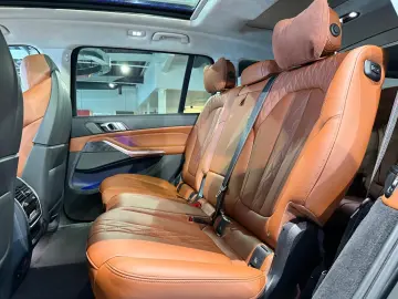 X7 M60 i *Pano-Sky*StHzg*Massage*SitzKlima