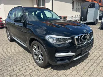BMW X3 xDr 30e xLine Pano LED T-Leder