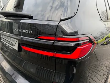 X7 xDrive40d M SPORTPAKET PRO+ICONIC GLOW+AHK