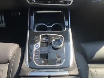 X7 xDrive40d M Sport Pro|SkyLounge|AHK|Massage