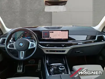 X7 M60i xDrive AHK Panorama Leder HUD Harman Kar