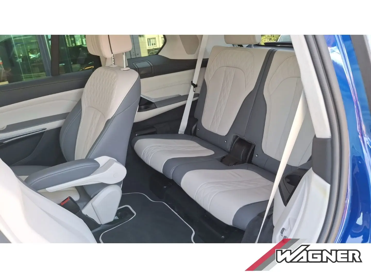 X7 M60i xDrive AHK Panorama Leder HUD Harman Kar
