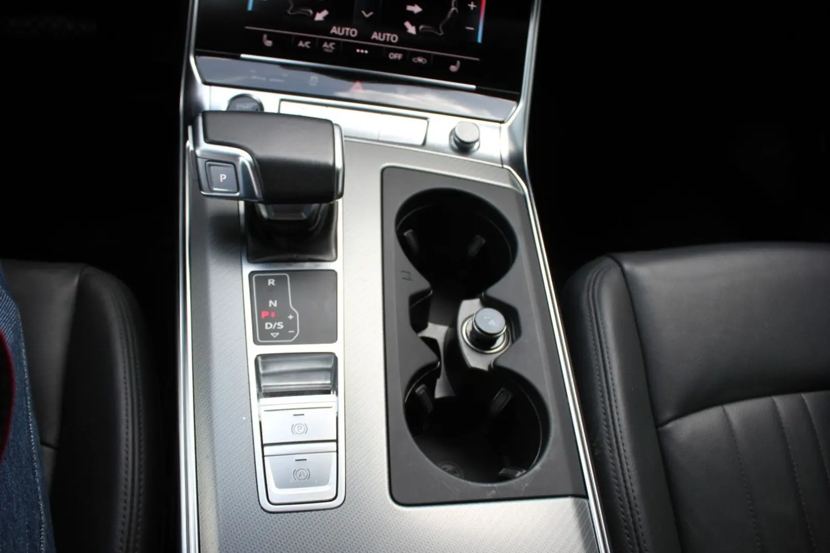 A6 Lim. design 45 2.0 eTFSI quattro Leder,LED