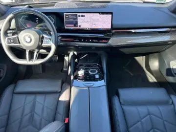 BMW 520d Lim. M Sport Pro AHK StHz Da+ Pa+ HK KomfSi