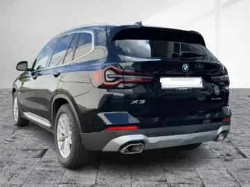 BMW X3 xDrive 30e HUD Navi Leder Digital