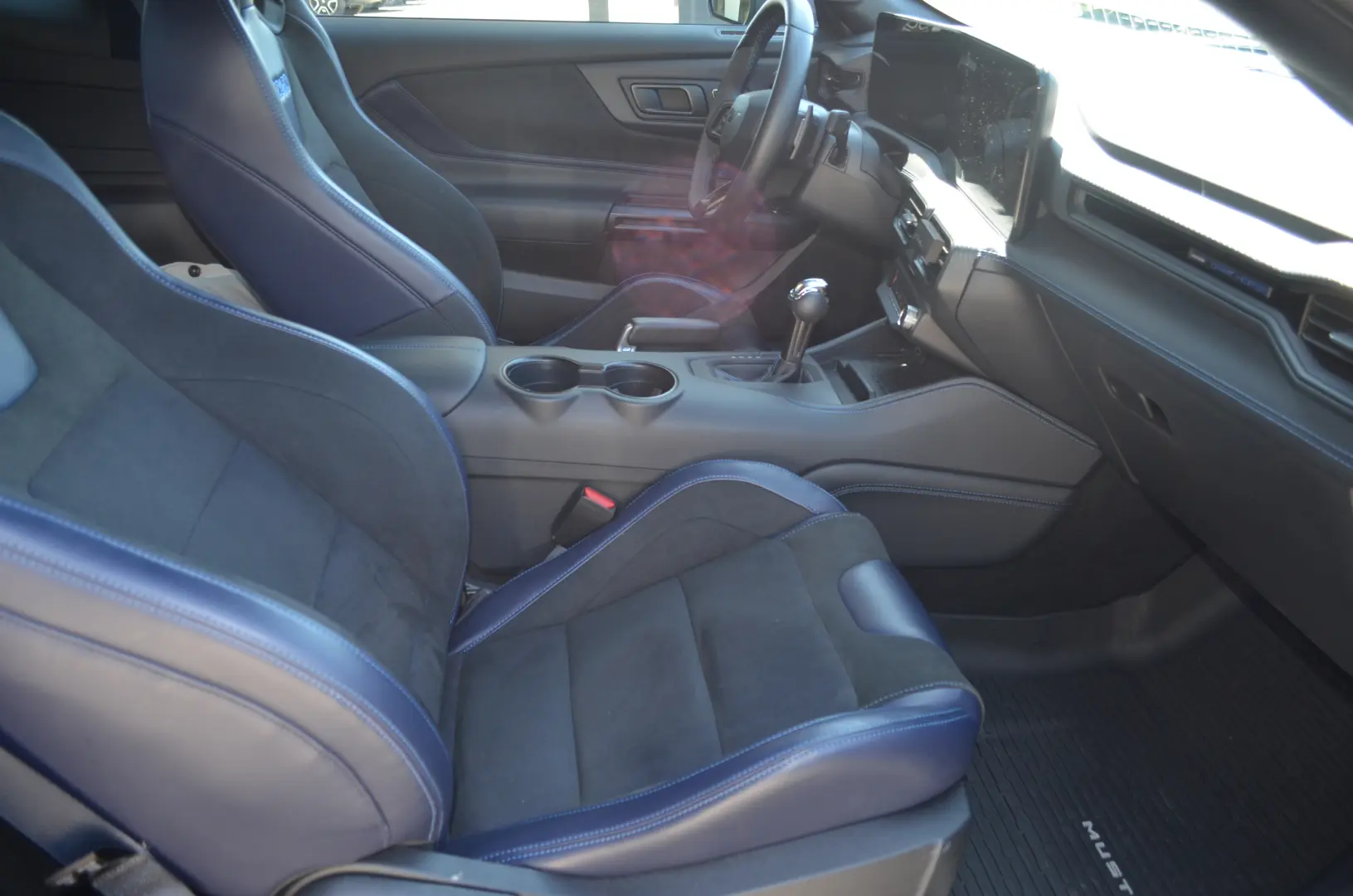Ford Mustang S650 Fastback Dark Horse
