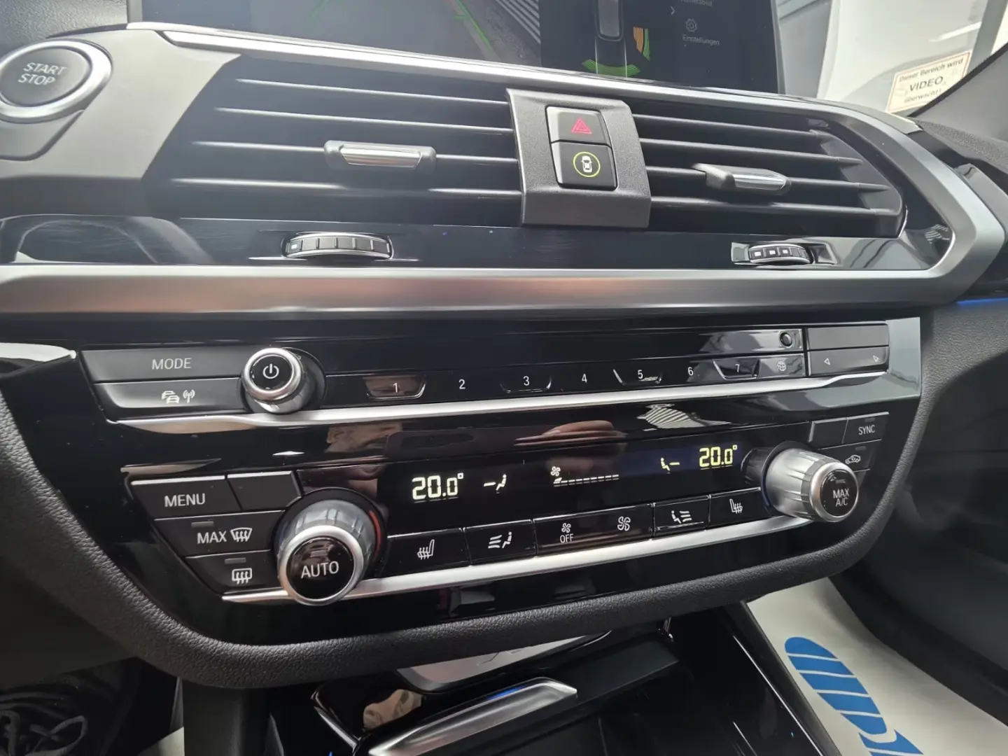 BMW X3 xDrive30e xLine AT