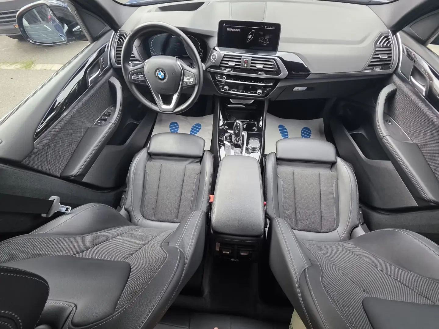 BMW X3 xDrive30e xLine AT