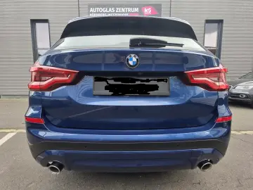 BMW X3 xDrive30e xLine AT