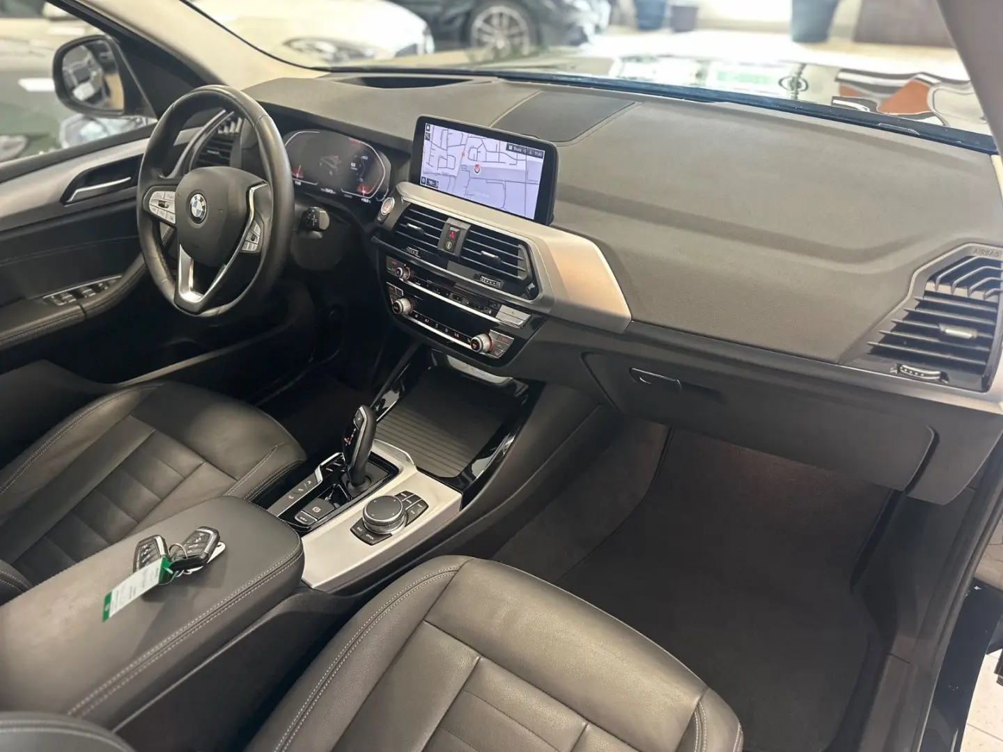 X3 xDrive 20d Aut/HUD/Park&DdiveAss+/Harman