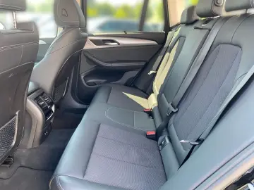 X3 xDrive30e Advantage, HYBRID