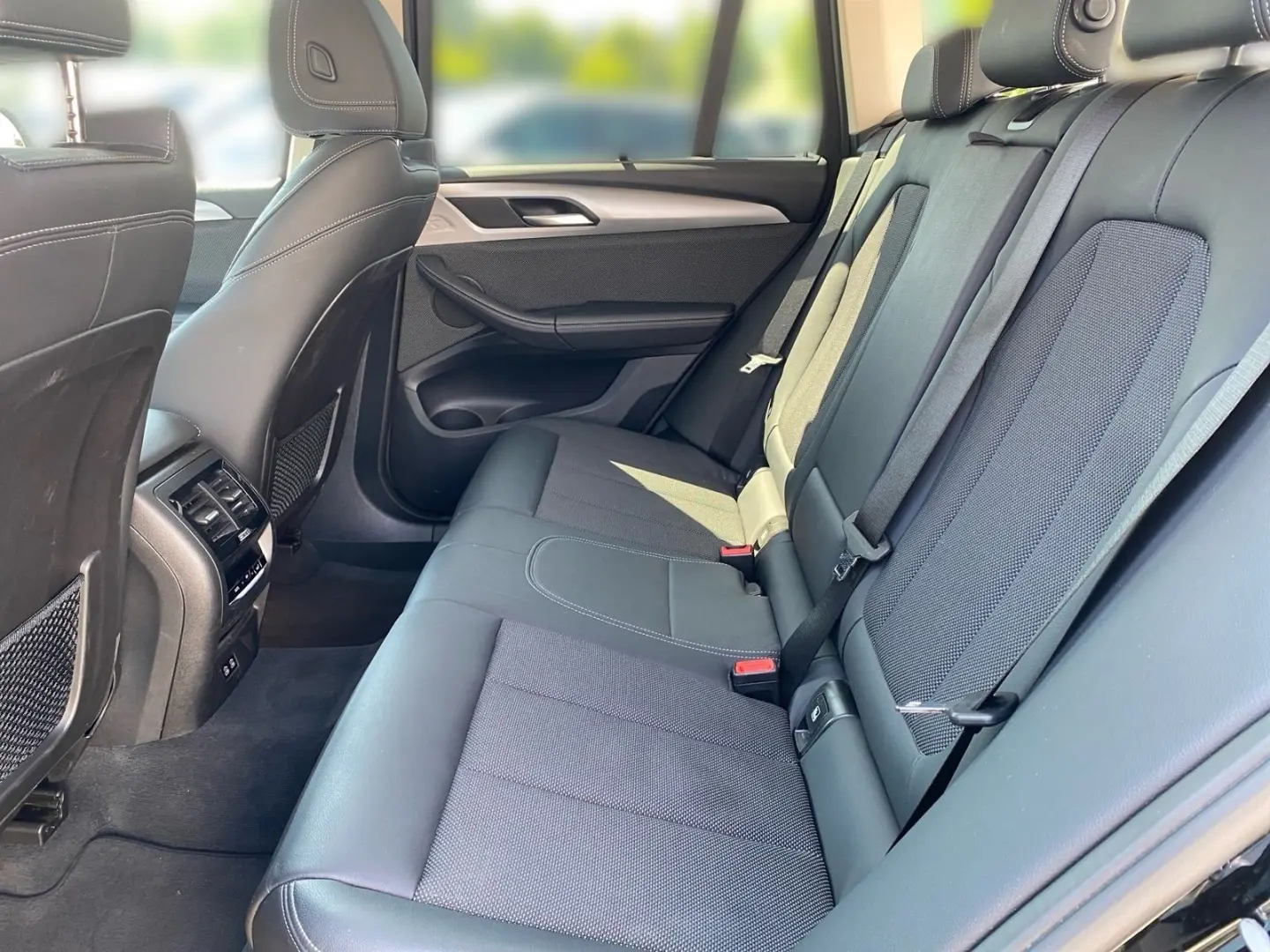 X3 xDrive30e Advantage, HYBRID
