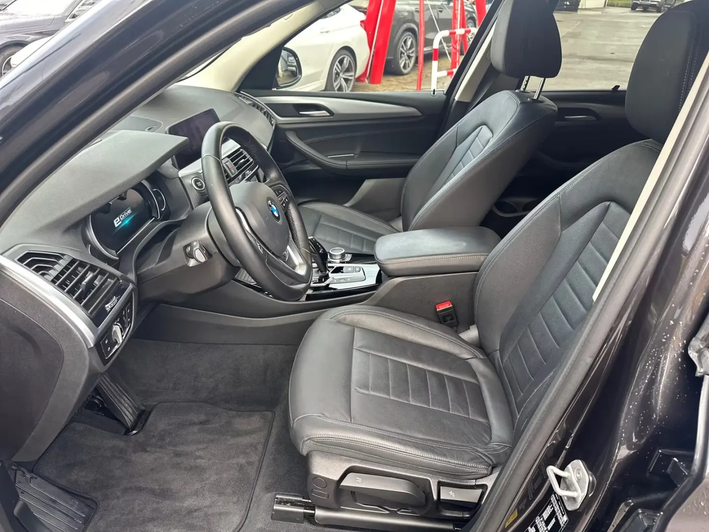 BMW X3 xDrive30e Avantaj Head-Up
